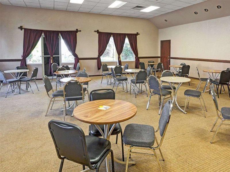 Days Inn By Wyndham Jacksonville South Memorial Hospital Εξωτερικό φωτογραφία